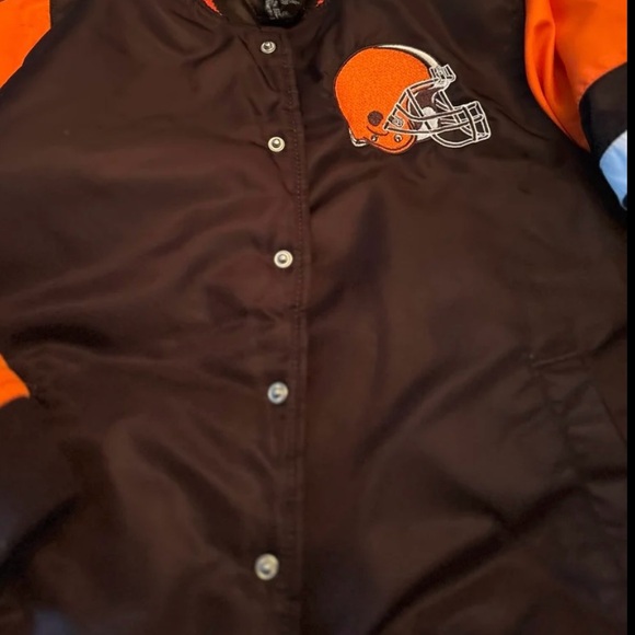 BOYS  Brown and Orange  CLEVELAND BROWNS  Jacket Embroidered letters and helmet - Picture 11 of 11